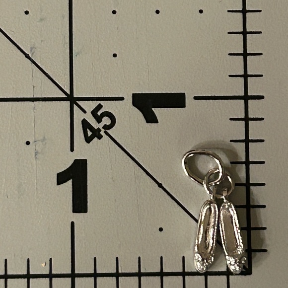 Vtg Ballet Slippers Sterling Silver Charm - Picture 4 of 10